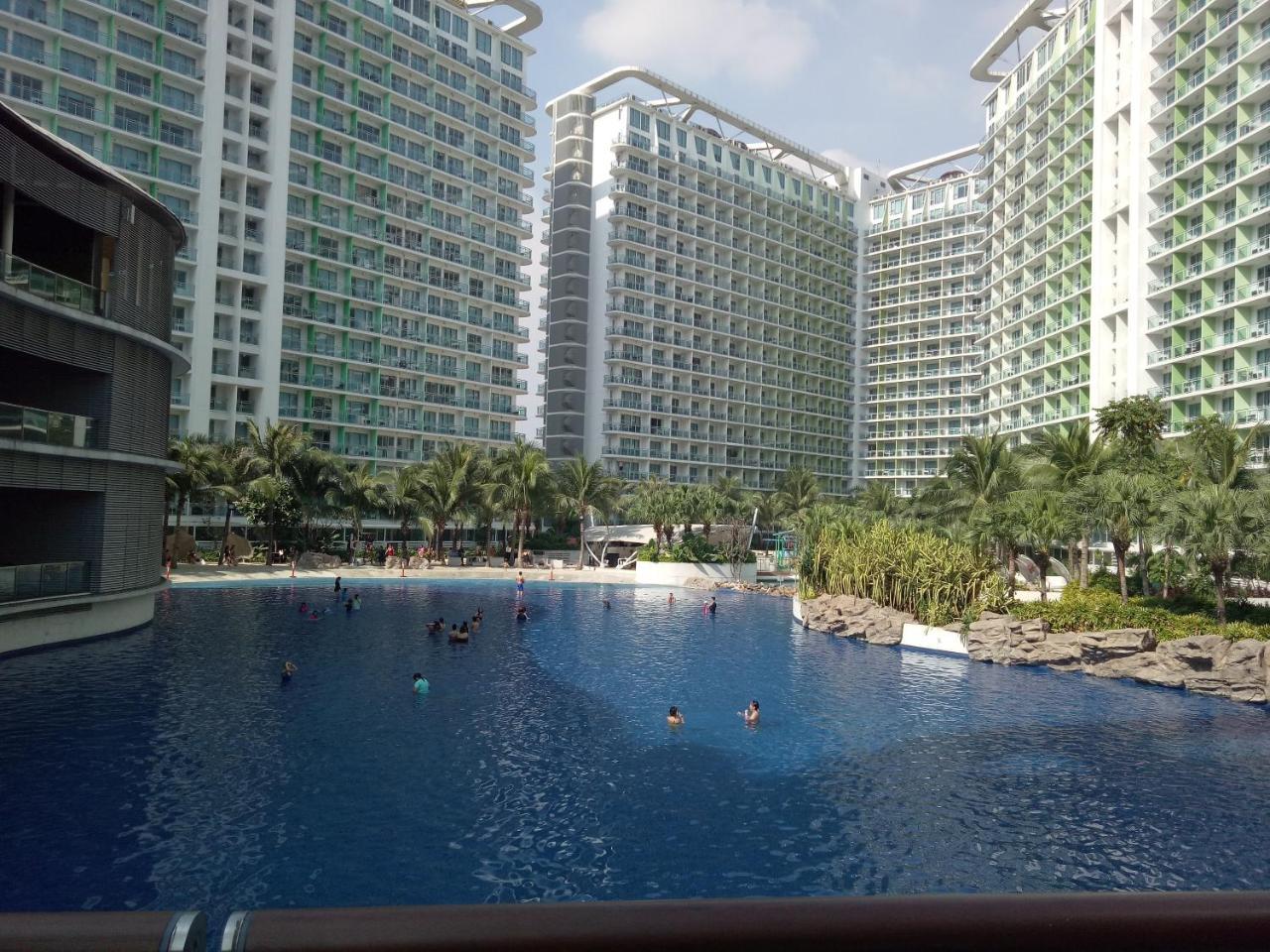 Azure Urban Resort Residences Manila Ngoại thất bức ảnh